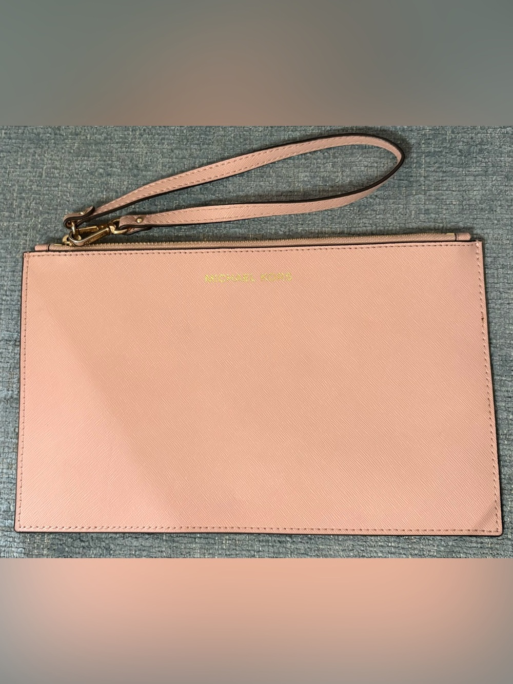 Michael Kors Blush Pink Saffiano Wristlet Clutch EUC